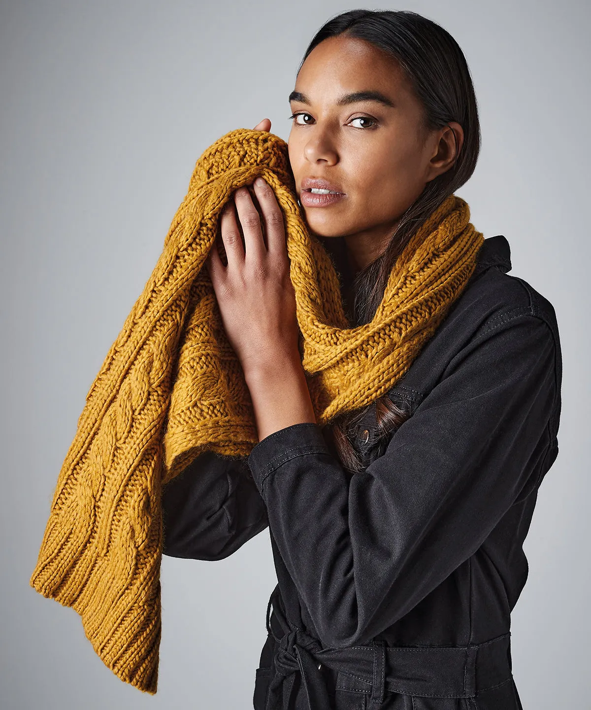 Cable knit melange scarf | Black