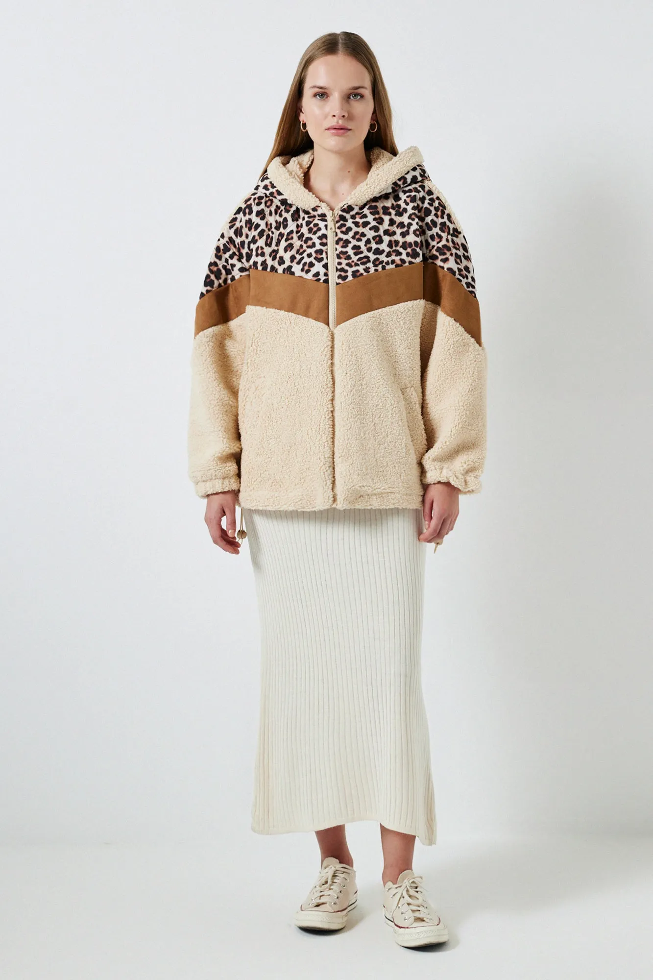 LEOPARD QUILTED HOODED JACKET