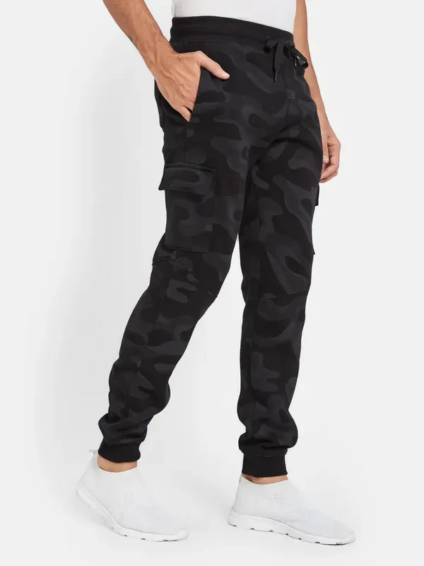 Octave Men Camouflage-Printed Joggers