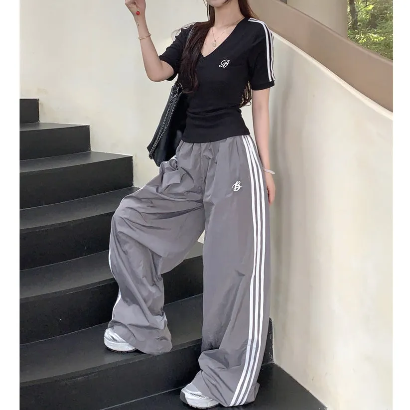 Short-Sleeved V-Neck T-Shirt Sports Striped Pants Set